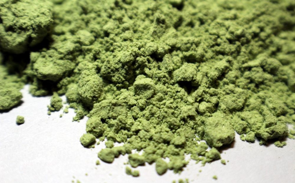 kratom white powder